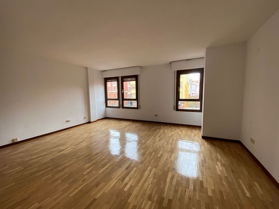 Foto 1 de Venta de piso en Centro - Palencia de 4 habitaciones con terraza y aire acondicionado
