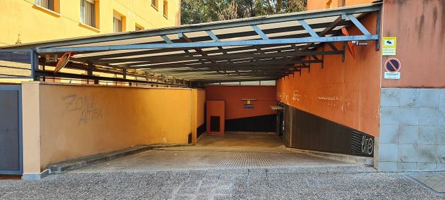 Foto 2 de Alquiler de garaje en Montilivi - Palau de 14 m²