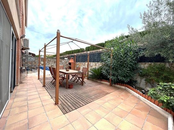 Foto 1 de Casa en venda a Palau-solità i Plegamans de 4 habitacions amb terrassa i garatge