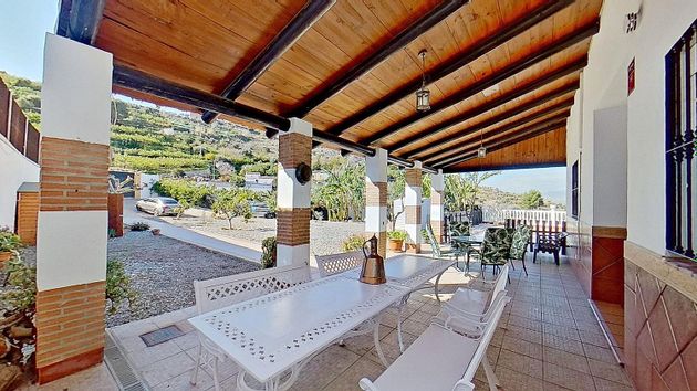 Foto 2 de Xalet en venda a Torrenueva de 3 habitacions amb terrassa i piscina