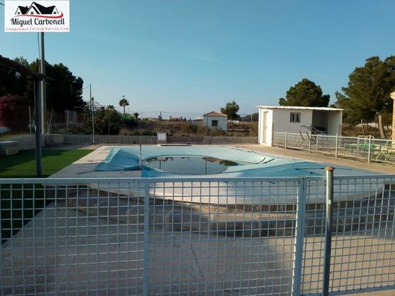 Foto 1 de Casa rural en venda a El Romeral de 3 habitacions amb terrassa i piscina