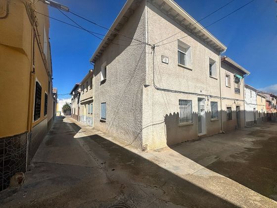 Foto 1 de Casa en venda a Belvís de la Jara de 7 habitacions i 148 m²