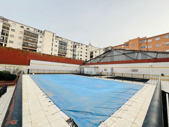 Foto 2 de Pis en venda a El Pilar - La Estación de 2 habitacions amb terrassa i piscina