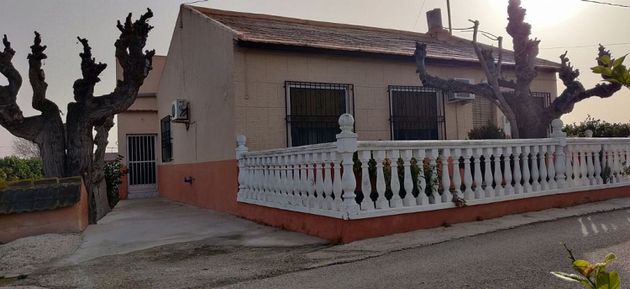 Foto 2 de Venta de chalet en Orihuela ciudad de 4 habitaciones con terraza y garaje