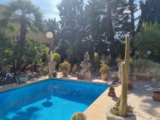 Foto 2 de Xalet en venda a Novelda de 3 habitacions amb terrassa i piscina