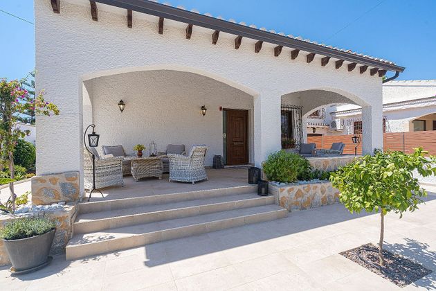 Foto 2 de Casa adossada en venda a  El Acequión - Los Naúfragos de 4 habitacions amb terrassa i piscina