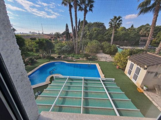 Foto 2 de Xalet en venda a Catral de 3 habitacions amb terrassa i piscina