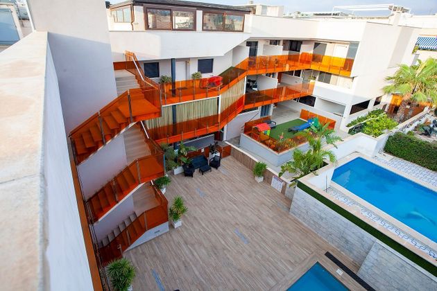 Foto 2 de Venta de piso en Playa del Cura de 2 habitaciones con piscina y jardín