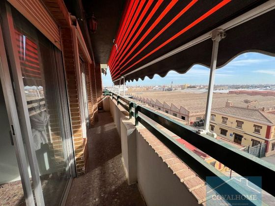 Foto 1 de Pis en venda a Foios de 4 habitacions amb balcó i aire acondicionat