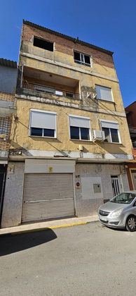 Foto 2 de Piso en venta en Ceutí de 3 habitaciones con balcón