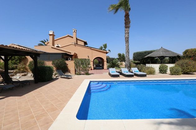 Foto 2 de Xalet en venda a Fuente Alamo de 4 habitacions amb terrassa i piscina