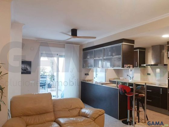 Foto 2 de Àtic en venda a Alberic de 2 habitacions amb terrassa i aire acondicionat