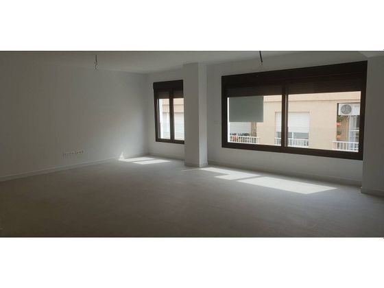 Foto 1 de Pis en venda a Zona Centro-Corredera de 3 habitacions amb garatge i aire acondicionat