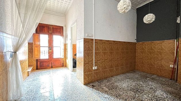 Foto 1 de Casa adossada en venda a Alberic de 3 habitacions amb terrassa