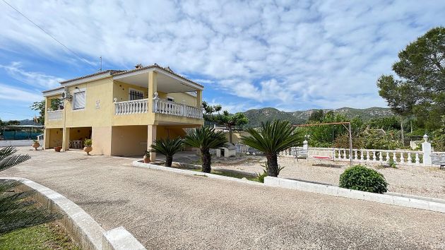 Foto 1 de Casa rural en venta en La Barraca d' Aigües Vives de 4 habitaciones con terraza y piscina