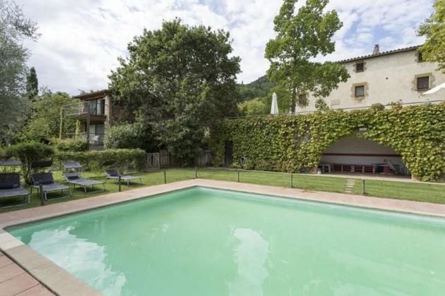 Foto 2 de Venta de casa rural en Anglès de 10 habitaciones con piscina y jardín