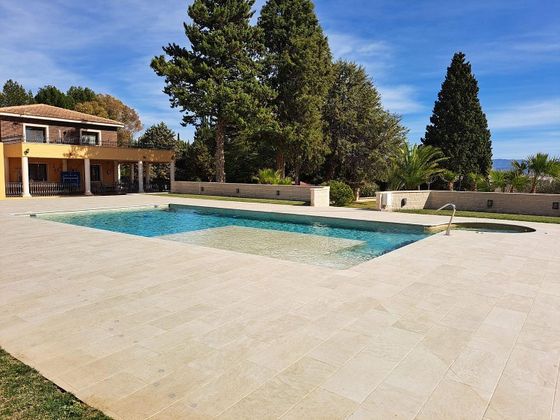 Foto 2 de Xalet en venda a Salinas de 6 habitacions amb terrassa i piscina