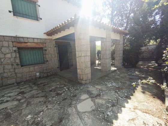 Foto 2 de Xalet en venda a Daroca de 6 habitacions amb terrassa i piscina