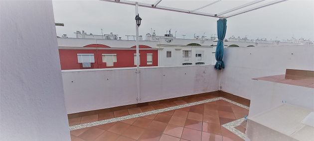 Foto 1 de Venta de casa adosada en Centro - Puerto de Santa María (El) de 3 habitaciones con garaje y aire acondicionado