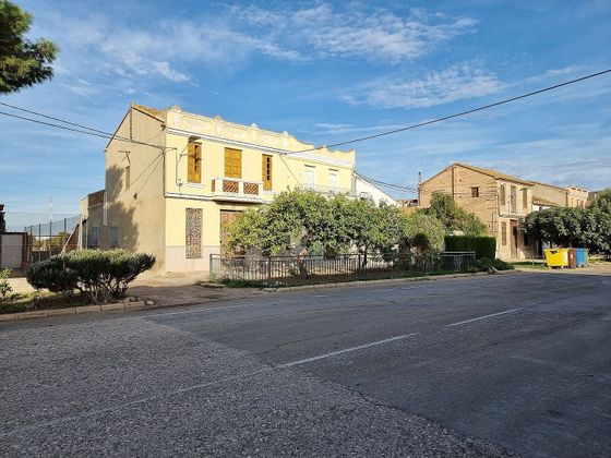 Foto 1 de Casa en venda a Pinedo de 3 habitacions amb terrassa i garatge