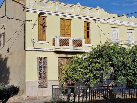 Foto 2 de Casa en venda a Pinedo de 3 habitacions amb terrassa i garatge