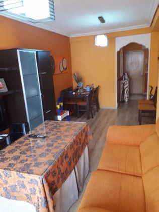 Foto 2 de Pis en venda a Fátima - Levante de 3 habitacions amb terrassa i mobles