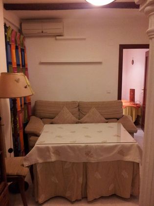 Foto 2 de Pis en venda a Sta. Marina - San Andrés - San Pablo - San Lorenzo de 2 habitacions amb aire acondicionat i calefacció