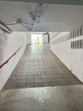 Foto 1 de Alquiler de garaje en Casco Histórico  - Ribera - San Basilio de 18 m²