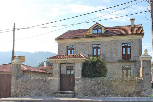 Foto 1 de Casa en venda a Culleredo de 6 habitacions amb terrassa i balcó