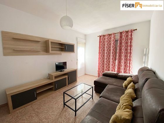 Foto 1 de Piso en alquiler en Zafra de 2 habitaciones con terraza y muebles