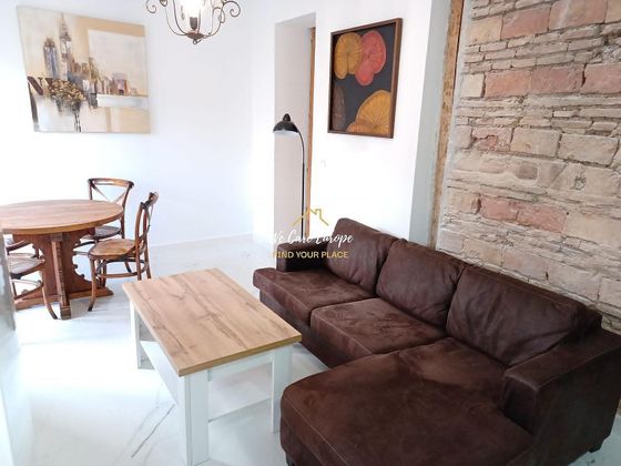 Foto 2 de Piso en alquiler en San Matías - Realejo de 1 habitación con muebles y balcón