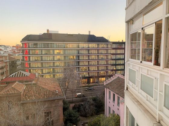 Foto 1 de Piso en venta en Trafalgar de 2 habitaciones con terraza y balcón