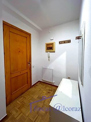 Foto 2 de Pis en venda a Encarnación de 2 habitacions amb terrassa i calefacció