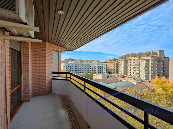 Foto 1 de Piso en alquiler en Los Olivos de 4 habitaciones con terraza y garaje