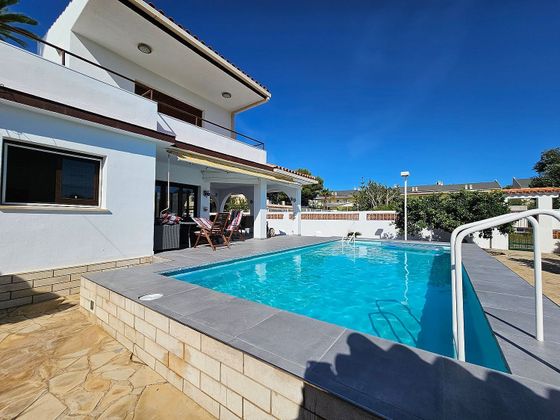 Foto 1 de Chalet en venta en Costa Norte de 5 habitaciones con terraza y piscina