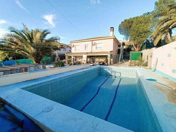 Foto 1 de Xalet en venda a Calypo Fado de 3 habitacions amb terrassa i piscina
