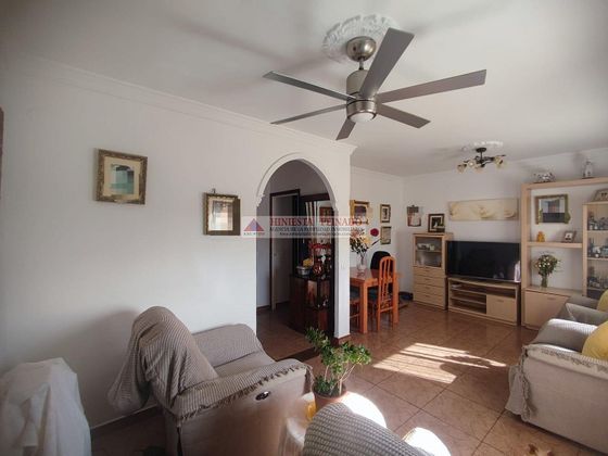 Foto 2 de Pis en venda a Crevillet - Pinar Alto de 3 habitacions amb terrassa i balcó
