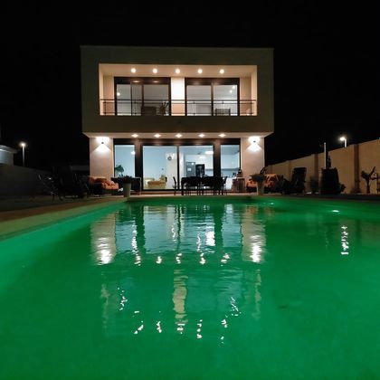 Foto 1 de Venta de chalet en Pedro Lamata - San Pedro Mortero de 3 habitaciones con terraza y piscina