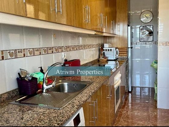 Foto 1 de Alquiler de piso en Formentera del Segura de 2 habitaciones con muebles y aire acondicionado