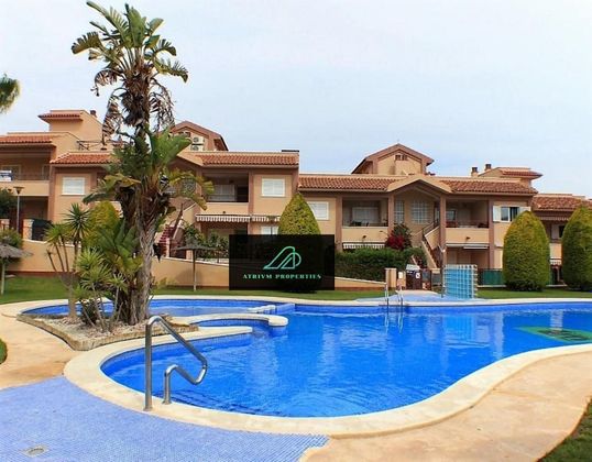 Foto 1 de Pis en lloguer a Gran Alacant de 1 habitació amb terrassa i piscina