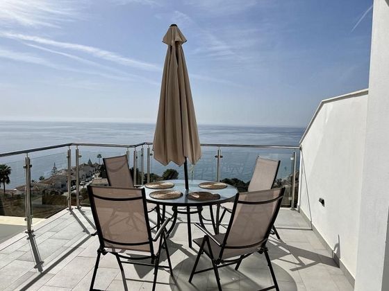 Foto 2 de Àtic en venda a Chaparil - Torrecilla de 3 habitacions amb terrassa i piscina