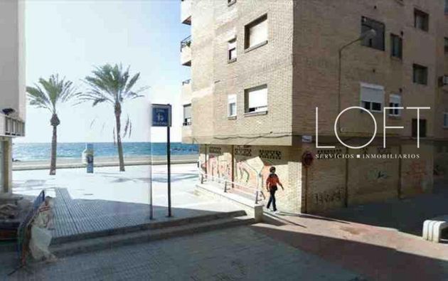 Foto 1 de Piso en alquiler en Nueva Almería - Cortijo Grande - Vega de Acá de 3 habitaciones con aire acondicionado y ascensor