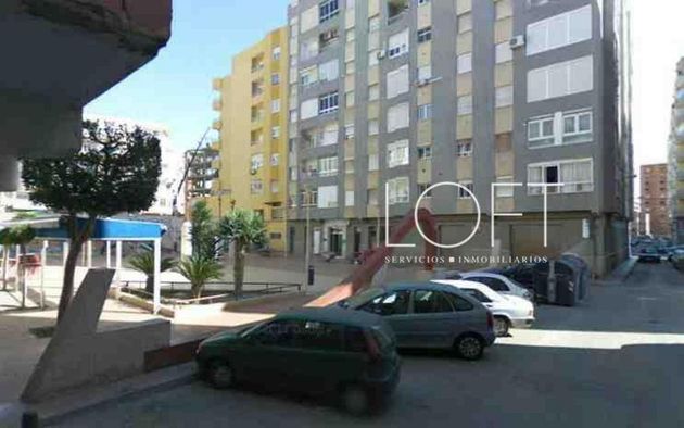 Foto 2 de Piso en alquiler en Nueva Almería - Cortijo Grande - Vega de Acá de 3 habitaciones con aire acondicionado y ascensor