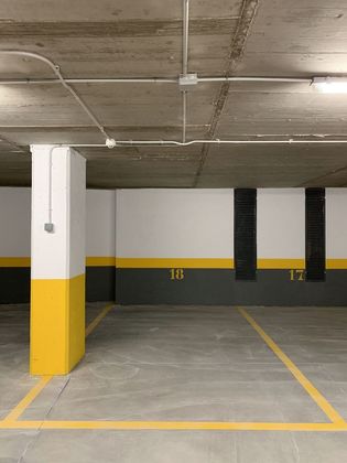 Foto 1 de Garatge en lloguer a calle De Raimundo Lulio de 12 m²
