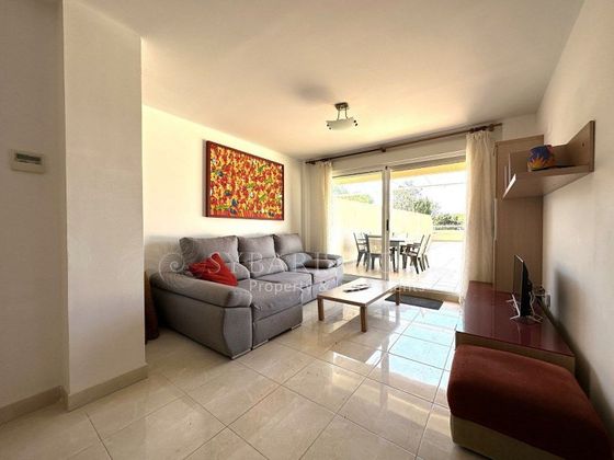 Foto 2 de Pis en venda a Oliva Nova de 3 habitacions amb terrassa i piscina
