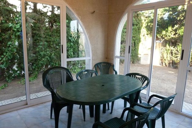 Foto 2 de Casa en venta en La Siesta - El Salado - Torreta de 5 habitaciones con terraza y jardín