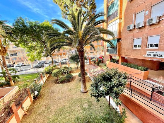 Foto 2 de Pis en venda a avenida De Sorolla de 4 habitacions amb terrassa i garatge