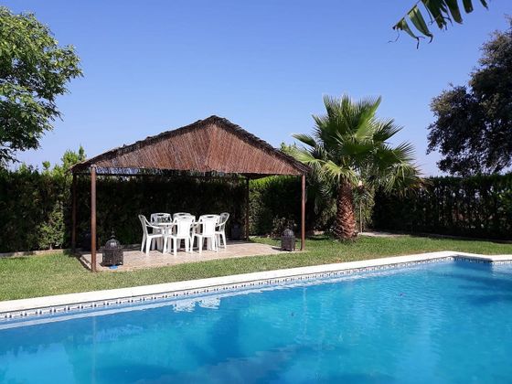 Foto 2 de Casa en venda a Beas de 3 habitacions amb terrassa i piscina