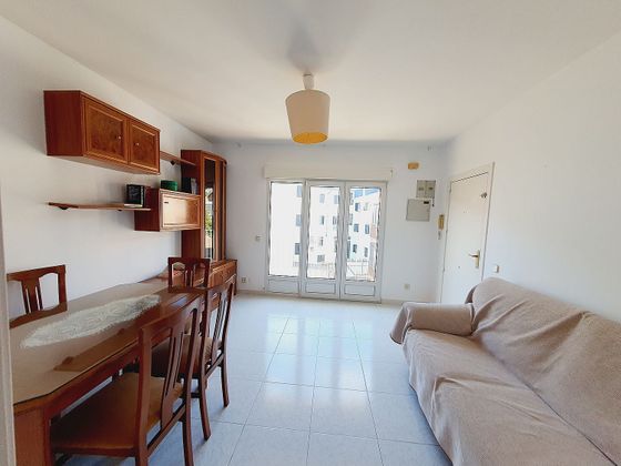 Foto 1 de Pis en venda a calle De Francisco Valiño de 3 habitacions amb terrassa i calefacció