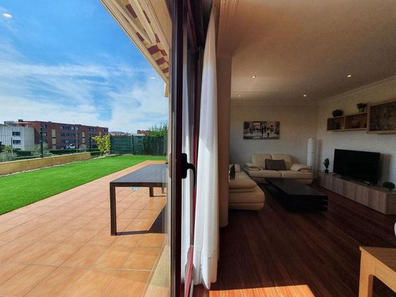 Foto 1 de Pis en lloguer a Valdenoja - La Pereda de 3 habitacions amb terrassa i piscina